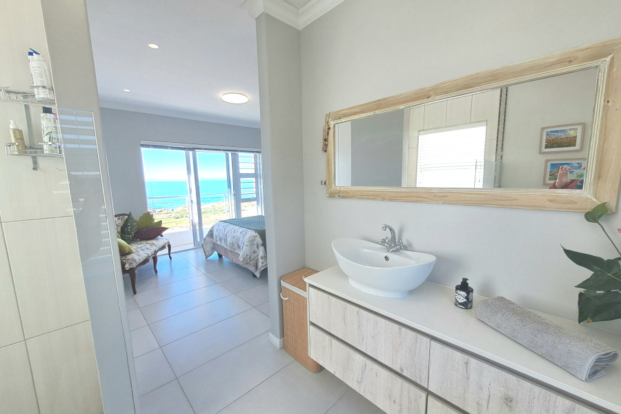 west-coast-rock-house-4