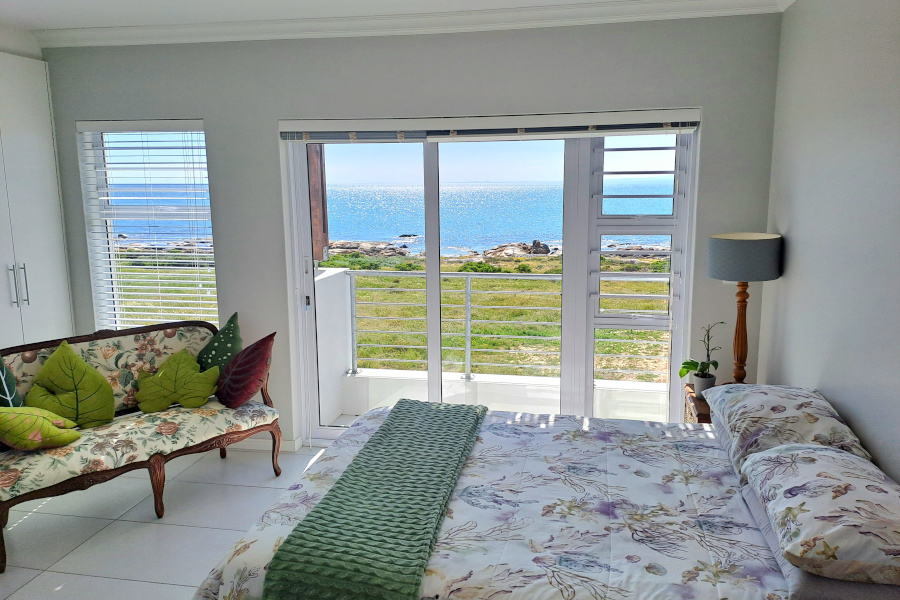 west-coast-rock-house-7